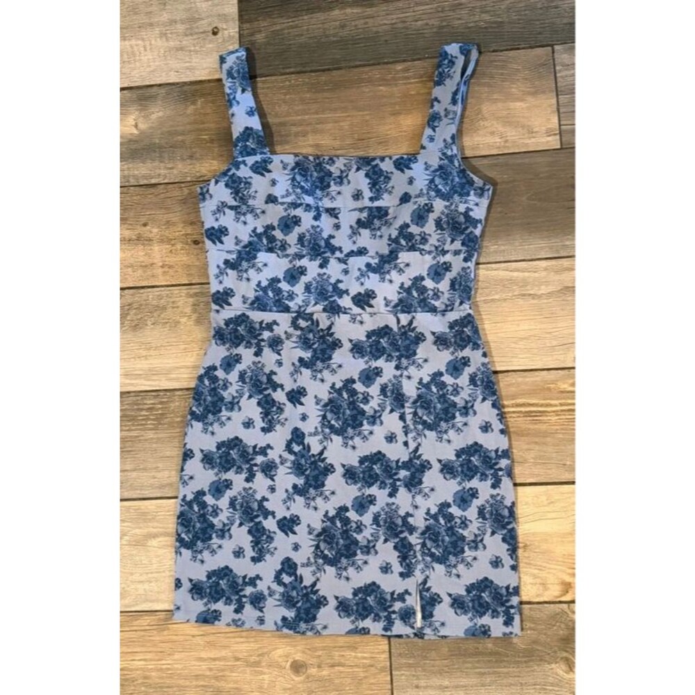 Trixxi Blue Floral Mini Dress with Bow on the back